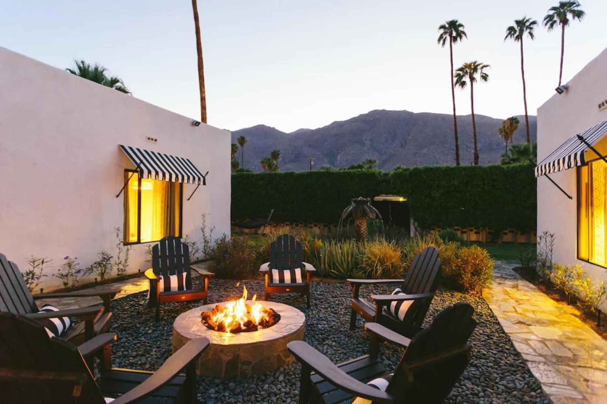 Hotel El Cid By Avantstay 16 Occ Full Hotel Buyout In Palm Springs W Pool エクステリア 写真